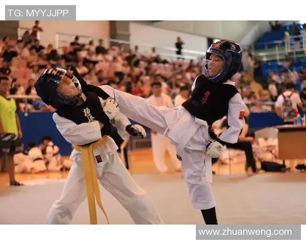 青少年足球赛事的成长之路：培养未来足球明星的希望与挑战