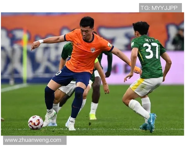 北京国安迎战强敌全力争胜球迷期待精彩对决与激情时刻 北京国安迎战强敌全力争胜球迷期待精彩对决与激情时刻